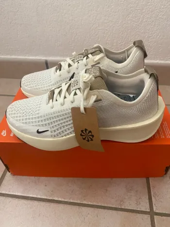 Brugt Nike Interact Run bike — billede 2 af 2