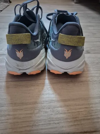 Tweedehands Hoka Speedgoat 6 bike — afbeelding 3 van 7