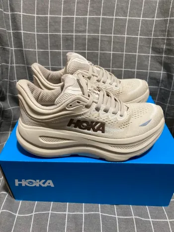 Tweedehands Hoka Shoes size 39 bike