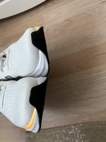 Käytetty New Balance Fresh Foam x Kaiha V2 bike — kuva 13 / 13