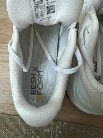 Käytetty New Balance Fresh Foam x Kaiha V2 bike — kuva 9 / 13