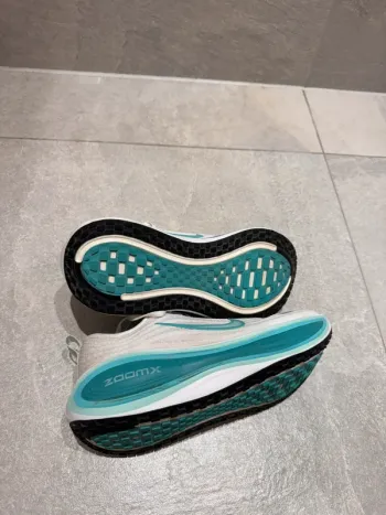 Tweedehands Nike Vomero bike — afbeelding 3 van 5