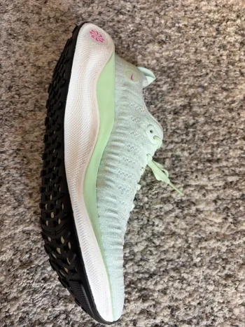 Used Nike React X Infinity Run4 bike — image 7 of 9