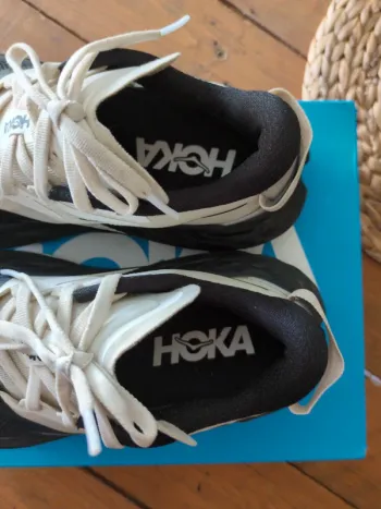 Tweedehands Hoka Speedgoat 7 bike — afbeelding 7 van 8