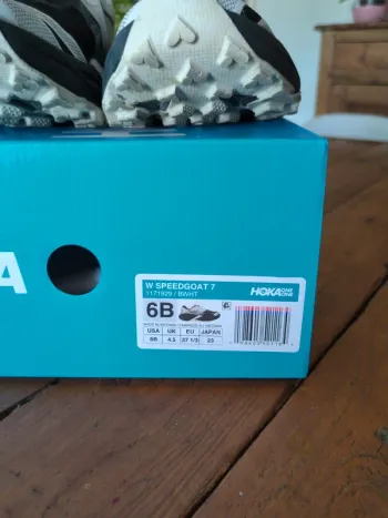 Tweedehands Hoka Speedgoat 7 bike — afbeelding 6 van 8