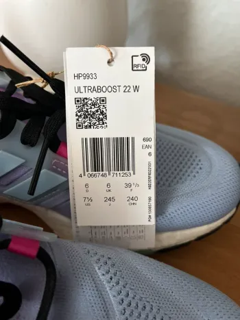 Używany Adidas Ultraboost bike — zdjęcie 3 z 7