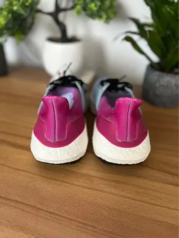 Używany Adidas Ultraboost bike — zdjęcie 7 z 7