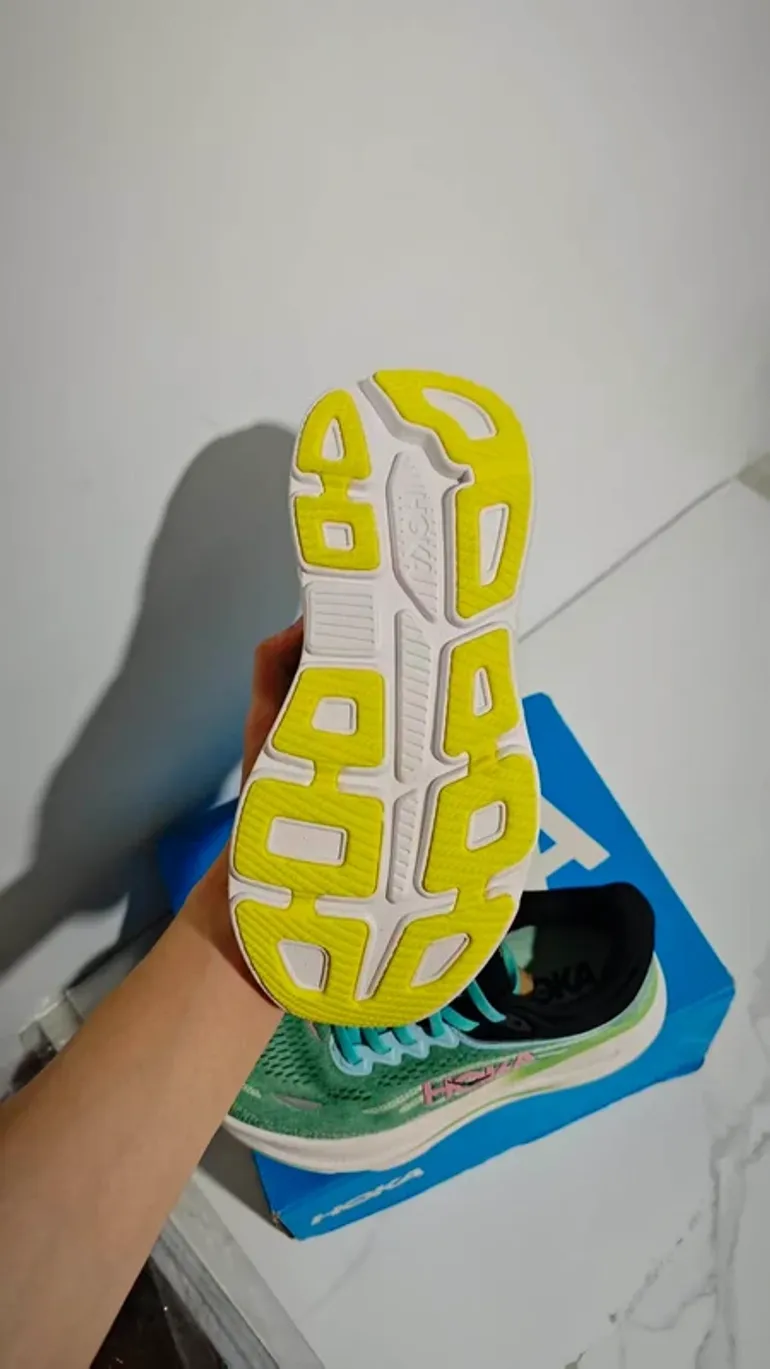 Gebrauchtes Hoka Running Shoes bike — Bild 7 von 9