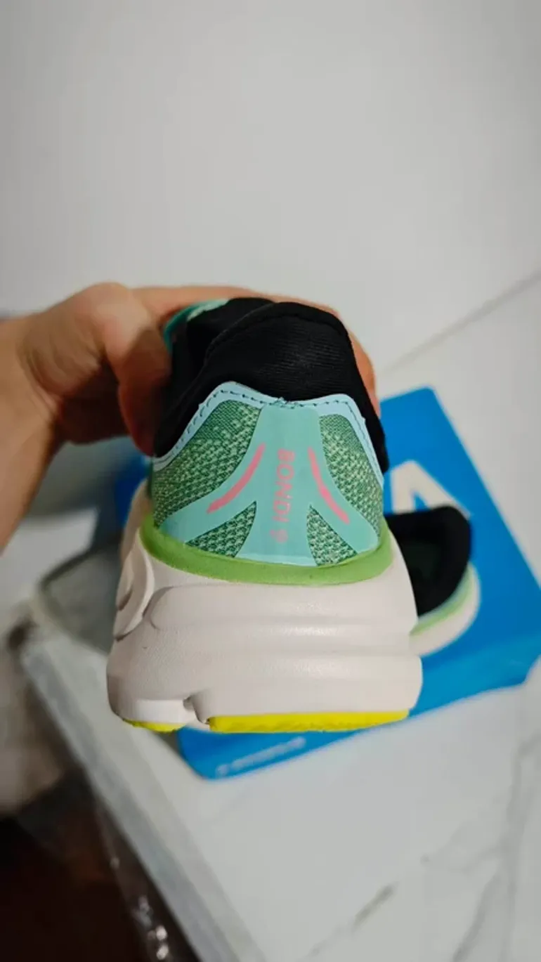 Gebrauchtes Hoka Running Shoes bike — Bild 8 von 9