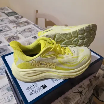 Used Hoka Clifton 10 bike — image 6 of 7