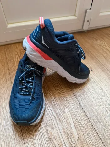 Used Hoka One One Running Shoes bike — image 3 of 5