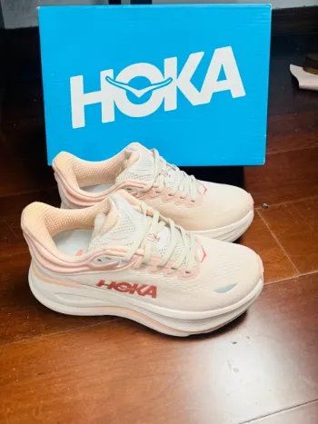 Used Hoka Bondi 9 bike