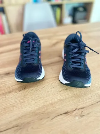Używany Asics Running Shoes bike — zdjęcie 3 z 6