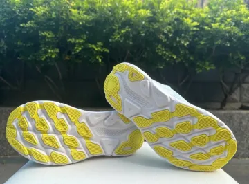 Used Hoka Clifton 9 bike — image 3 of 7