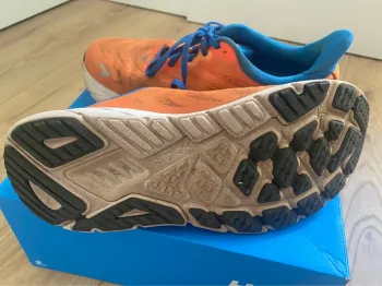 Gebrauchtes Hoka Running shoes bike — Bild 2 von 3