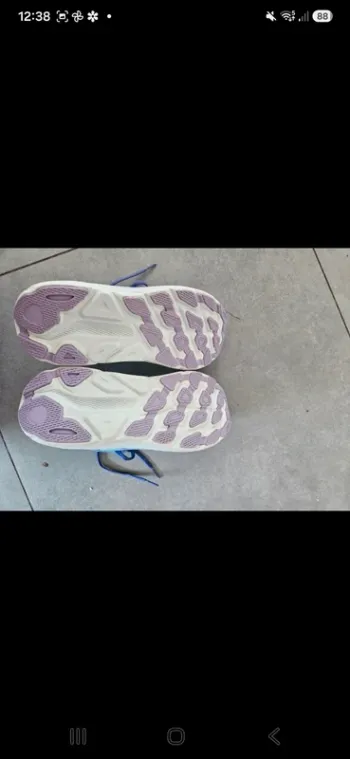 Used Hoka Clifton 9 bike — image 4 of 5