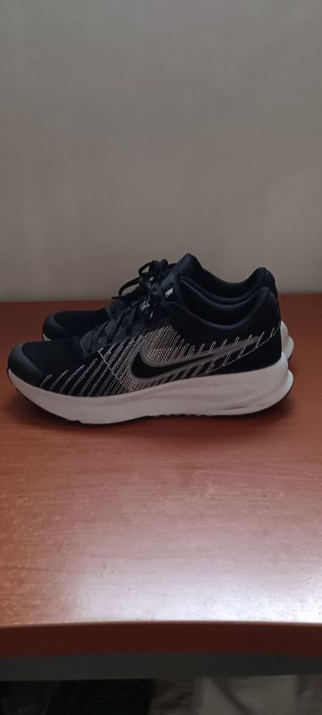 Używany Nike Run Defy bike — zdjęcie 2 z 7