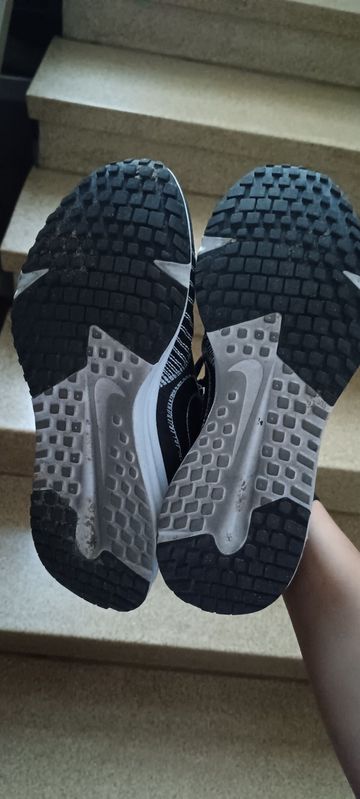 Używany Nike Run Defy bike — zdjęcie 7 z 7
