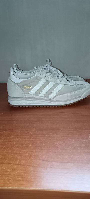 Gebrauchtes Adidas SL'77 Running Shoes