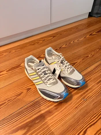 Używany Adidas Adizero bike — zdjęcie 4 z 4