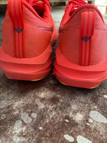 Gebrauchtes Asics Novablast 5 bike — Bild 5 von 9
