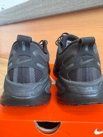 Gebrauchtes Nike Vomero 18 Gore-Tex bike — Bild 3 von 5