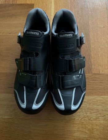 Used Shimano R088 Road Shoes bike