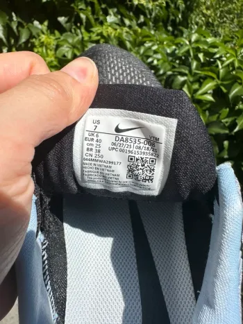 Used Nike Air Zoom Structure 24 bike — image 3 of 7