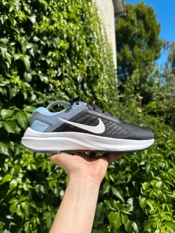 Used Nike Air Zoom Structure 24 bike — image 5 of 7