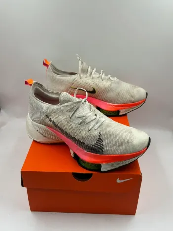 Used Rose Air Zoom Tempo NEXT% Flyknit bike — image 2 of 11