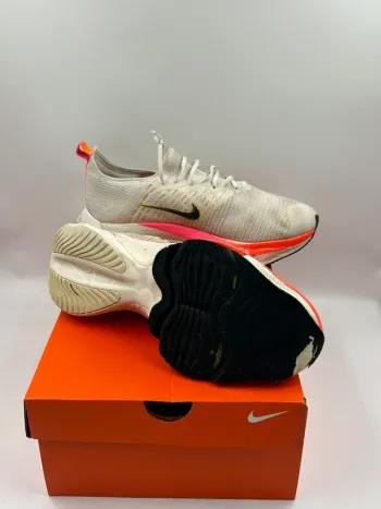 Used Rose Air Zoom Tempo NEXT% Flyknit bike — image 3 of 11