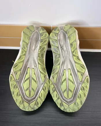 Käytetty Asics Novablast 5 bike — kuva 5 / 12