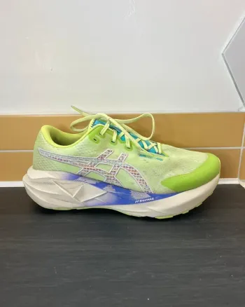 Käytetty Asics Novablast 5 bike — kuva 7 / 12