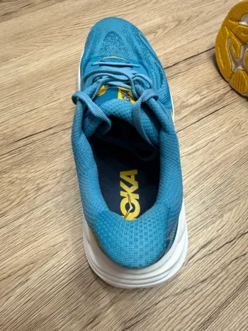 Used Hoka Clifton 10 bike — image 6 of 8