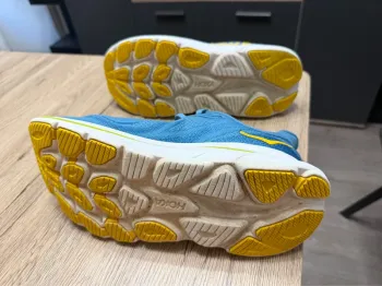Used Hoka Clifton 10 bike — image 5 of 8