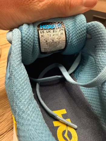 Used Hoka Clifton 10 bike — image 8 of 8