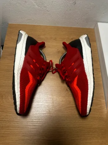 Gebrauchtes Adidas Ultraboost 2.0 Solar Red Gradient 2016 bike — Bild 3 von 8