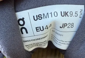 100% ON Running Shoes bike usato — immagine 6 di 6