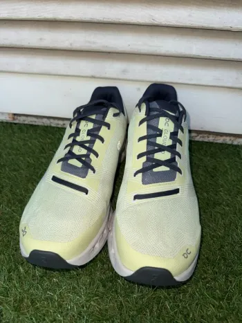 100% ON Running Shoes bike usato — immagine 5 di 6