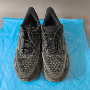 Hoka Clifton 9 bike d'occasion — image 4 sur 8