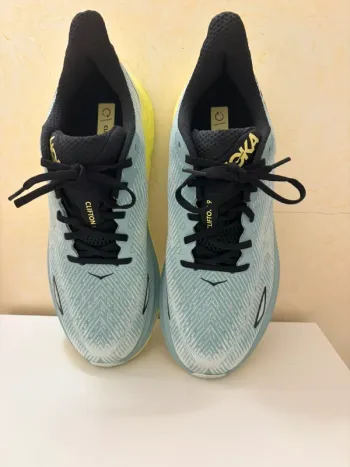 Hoka Clifton 9 bike d'occasion — image 2 sur 7