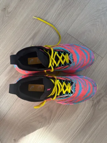 Used Asics Gel-Nimbus 25 bike — image 2 of 10