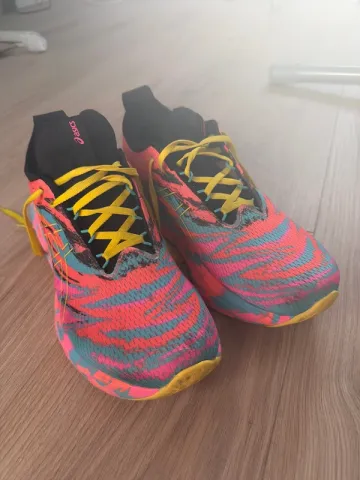 Used Asics Gel-Nimbus 25 bike — image 3 of 10