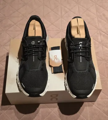 Used On Running On sneakers size 42.5 bike — image 4 of 12
