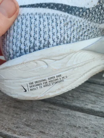 Nike Vaporfly 3 bike d'occasion — image 7 sur 7