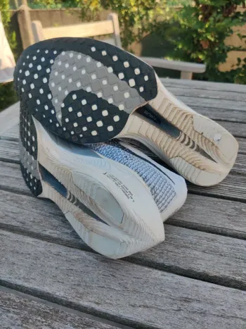Nike Vaporfly 3 bike d'occasion — image 3 sur 7