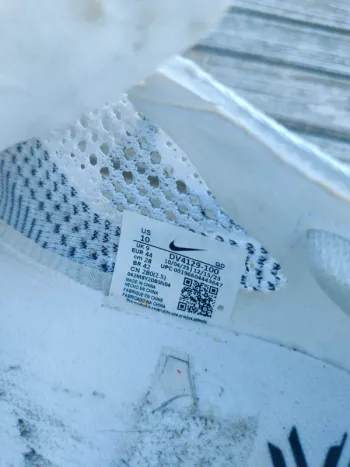 Nike Vaporfly 3 bike d'occasion — image 5 sur 7