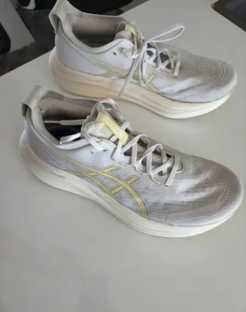 Używany Asics Gel Nimbus bike — zdjęcie 4 z 8