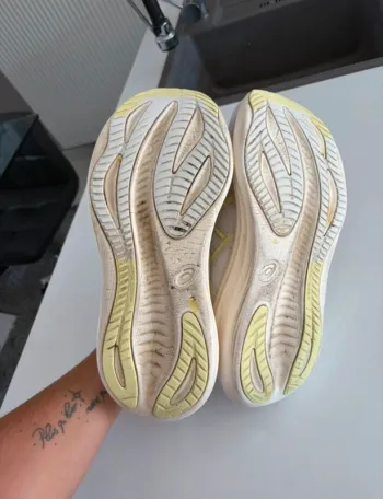 Używany Asics Gel Nimbus bike — zdjęcie 5 z 8