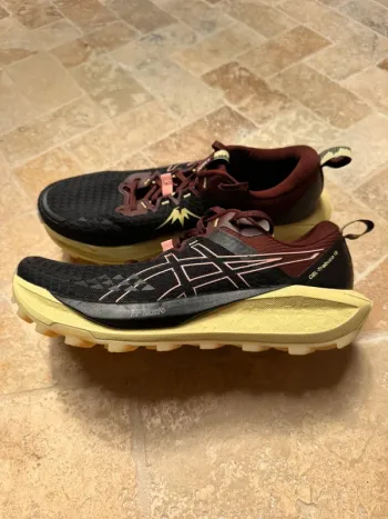 Gebrauchtes Asics Gel Trabuco 13 bike